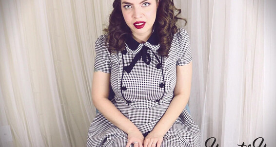 Secretary, Boss/employee haunter hexx naughty secretary in a rise for a raise