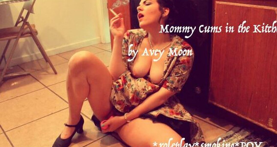 Pin Up, Smoking aveymoon mommy cums in the kitchen for you