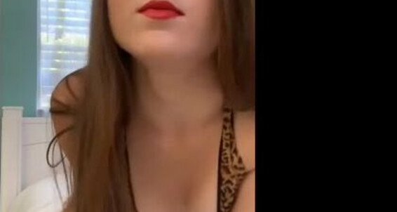 Lipstick Fetish,Dildo Sucking,Lace/Lingerie,Petite,18 & 19 Yrs Old meganmarxxx messing up my red lipstick ManyVids