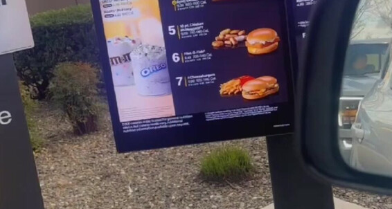 Toochmagoochbaby 3205133400 02 16 2024 Drive Thru Video The Mcdonald S Worker Caught Me Playing With My Pussy For Full Video Tip