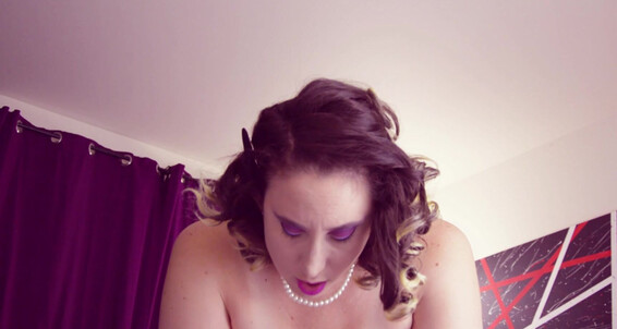Taboo, Ice Fetish, Virtual Sex, Huge Boobs, Vintage/ Retro Hair kitty leroux mommas muffin pt 2 ManyVids
