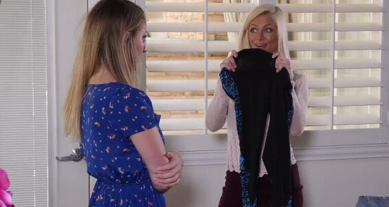"Sarah Vandella, Eva Long, Violet Rain, Kat Dior, Hannah Hays, Serene Siren, Lila Fray, Danni Rivers" All Girl Lesbian Legal 14 Girlfriends Films