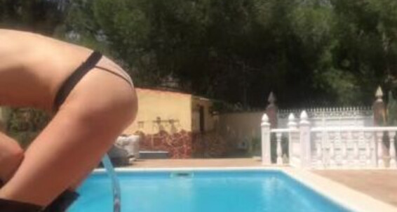 Ladydarkangeluk Onlyfans 11Min Video Of A Game Played Round The Pool In Spain Buckets Tied To Both Subs Balls They Have