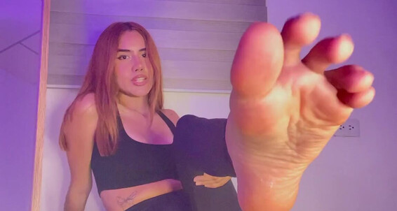Hannah Robins Aka Hanna Hcri Onlyfans I M So Hot So You Have To Cum For