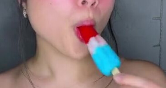 Kimmykalani Onlyfans Happy Fourth Of July Enjoy Me Getting Super Wet And Slobbery With A Nice Cold Popsicle Hope You
