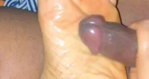 Atlfootjobqueen Aka Kilocakesole Onlyfans The Feeling Of Hard Dick Across My Wrinkled Soles Never Gets Old