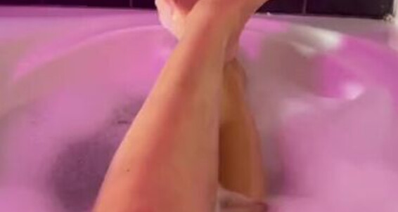 Maya Rose Xx Onlyfans Took A Bath And Was Thinking How Great It Would Be To Have Someone In The Tub With Me Sucking