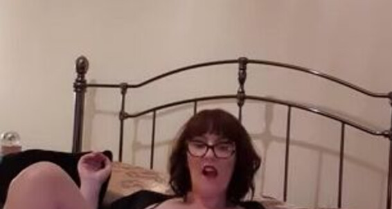 Miss B Nicknamed Missb52S Onlyfans 05 12 2021 I Will Show You How To Take Cock For Your Mother And Make Me Money