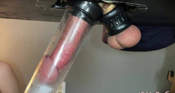 Kittybegood Nicknamed Mskittybegood 02 03 2023 Onlyfans Video I Used A Dick Pump To Get Him Rock Solid Then I Ruined His Cock Twice