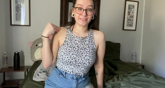"divinebabe" role play, striptease, transfer fetish, transformation fantasies, transformation fetish Possession 32 ex to sister manyvids