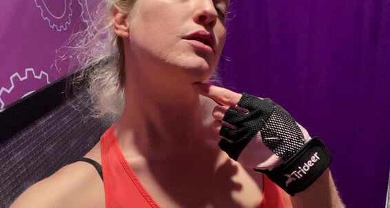 "Paula1817" body builder, body worship, bodybuilding fetish, goddess worship, sfw, women's bodybuilding BodyBuilding Goddess Body Worship manyvids