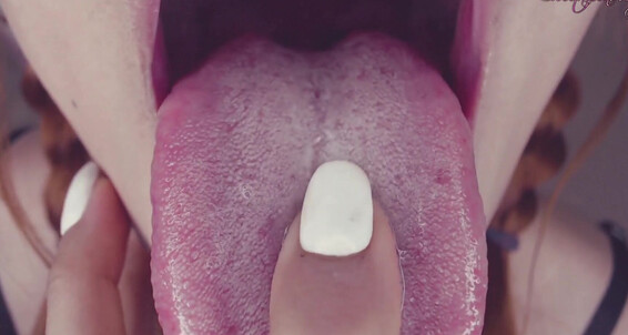 Mouth Fetish, Smell Fetish, Teeth, Throat Fetish, Uvula Fetish sweetalienbunny smelly dirty uvula andouth ManyVids