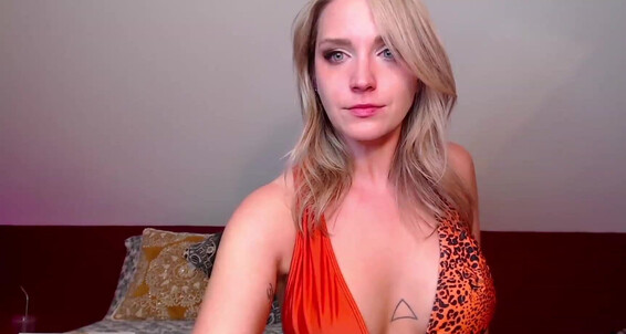 "SneezeGoddess" livecams, mucophilia, sfw, sneezegoddess, sneezing, swimwear 15 Sneezes from One Sniff manyvids