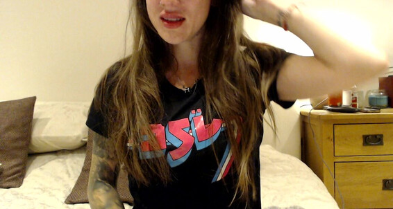 "SuzieLove212" big tits, femdom, mommy roleplay, role play, tease & denial Do you like Momma s tits DO NOT CUM YET manyvids
