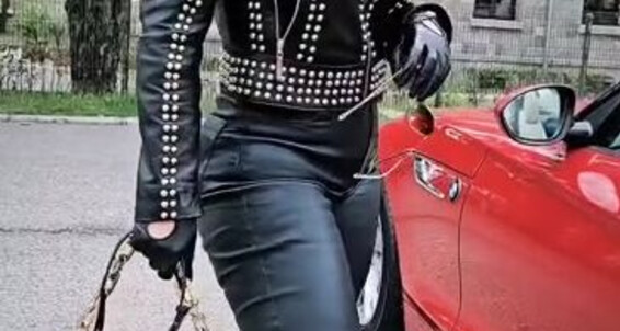 Ezada Sinn Nicknamed Ezada Onlyfans Its The Best Season To Take My Partner Pink Poodle For A Ride In My Convertible Car Both Dressed Qa