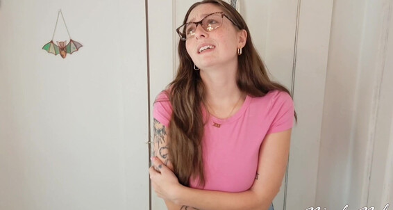 "Nicole Nabors" desperation, jeans/pants wetting, pee, role play, urine The neighbors bathroom Manyvids