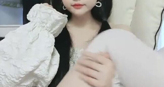 Asian Domestic Zone Self Filmed Self 18732