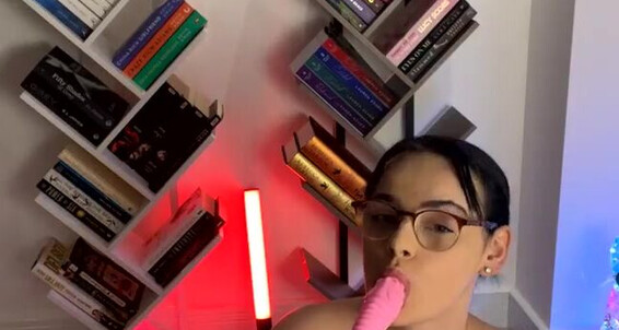"Tiffanybabe01" masturbation, orgasms, anal play, bad dragon, pussy play BAD DRAGONS amp BUTT PLUG TAIL XXX Manyvids
