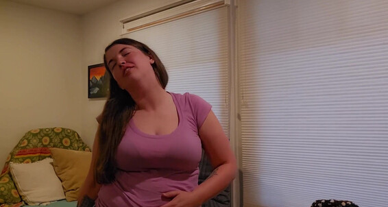 Lisa Asmr gets a special treat in Early Access Onlyfans video - Nicknamed Lisaasmr 12 02 2025 Onlyfans Video You Fill Me