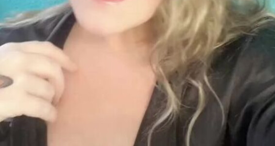 MissWhitneymorgan's Femdom Onlyfans Video: How's Your Day?