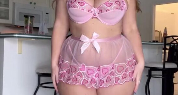 Themirandaaffect's first public sex tape - Onlyfans Video Check Your Dms For The Rest Of This Topless Video Ul9O