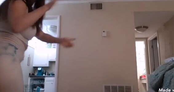 MizzErotique joins in on the leggings-worshiping fun with roleplay and masturbation Encouragement