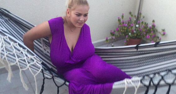 Huge Boobs Erin enjoys a public flashing with her big tits and public nudity
