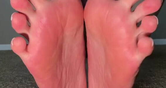 Amazons Amazon Aria dominates in real fetish video with feet, domination and kinky action