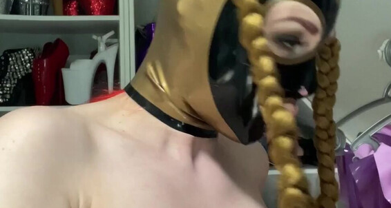 Slave cosplay babe in high heels & uniform gets naughty with herself in bed