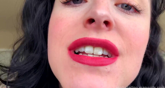 Giantess, Kink, Lipstick Fetish, Mouth Fetish, SFW, Vore giantess-teases-and-eats-you-vore ManyVids