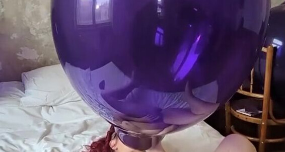 Watch Madambangs 01 10 2025 Onlyfans's exclusive HD video of a kinky femdom mistress getting kinky with her feet and latex