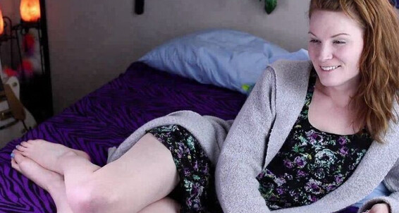 Redhead, Skinny Women, Fair Skin melody lane melody masturbates quietly in her room