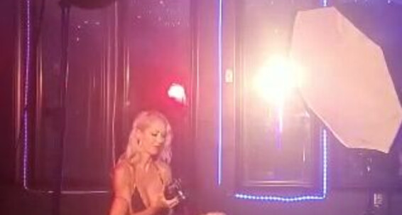 Hollyhotwife Vid Bts From What S Going On At The Shoot