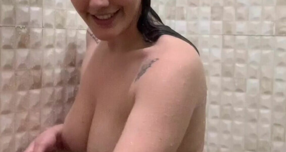 Haubsuicide Shaving All My Body Yesterday See Me Clumsy And Having Fun In The Bath Gfe R