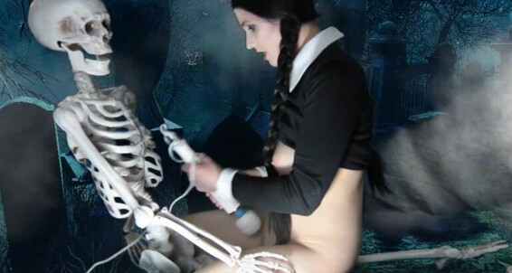 Cosplay, Costume, Gothic, Halloween, Hitachi veronica chaos wednesday addams cosplay cam show ManyVids