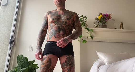 Shrinking Fetish,Cuckolding,Femdom,Gay Humiliation,Cum Eating Instruction scarlett cummings short fag shrinks cucks stud ManyVids