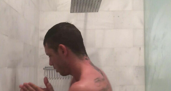 Tyler Steelxxx Hot Wet And Soapy Jerking For You