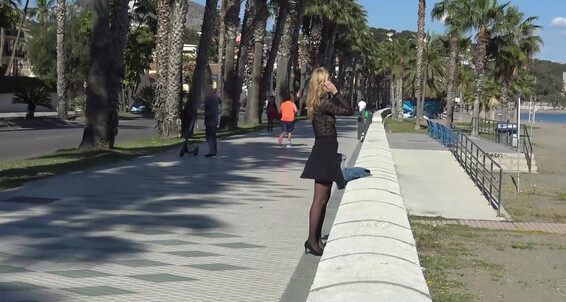 Iviroses Public Flashing Video In Very Crowded Area With Lots Of Pe