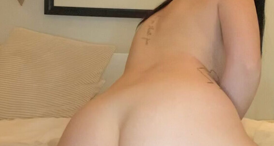 Shaecutie Watch Me Hump This Pillow Til I Make Myself Cum On It