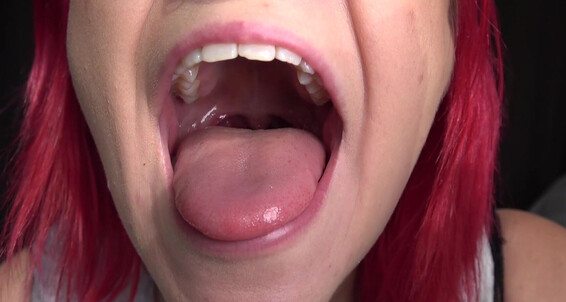 Bobbicruz Uvula Fetish Ehh