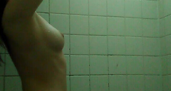 Hayeelove Teen Fun In The Shower
