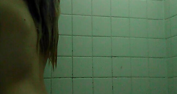Hayeelove Teen Fun In The Shower
