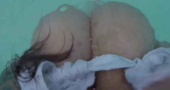 Housewifeswag Huge Tits Playing In The Pool