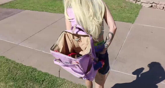 Lexi Dollface Public Messy Wedgie