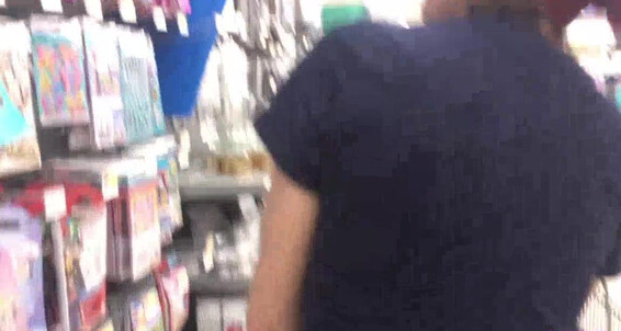 Lexi Dollface Public Wedgies