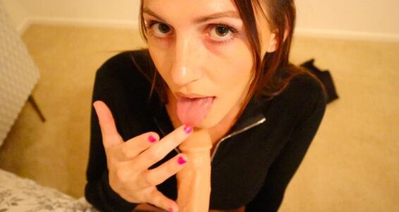 Dirty Talking,Family,Kink,Role Play,Taboo tatum christine helping your sister out during quaratine ManyVids