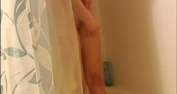 Cassandramayy Druhnk In My Friends Shower Mp