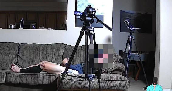 Behind The Scene,Solo Male,Jerking Off,Solo masturbation,Free hungbiswitch behind the sceen jerking off freebie ManyVids
