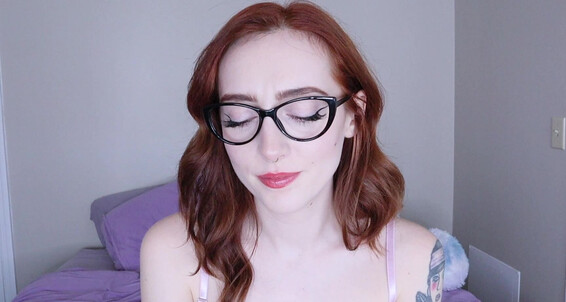 Cuckolding,Kink,Body Part Comparison,Eye Glasses,Masturbation Encouragement phatassedangel69 your wifes needs ManyVids