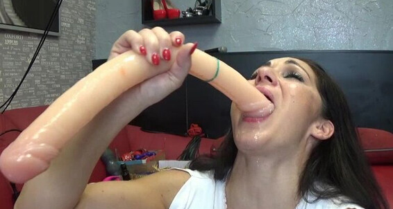 Deepthroat, Dildo Sucking, Female Training, Gag Reflex, Gagging biackangel throat bulge ManyVids